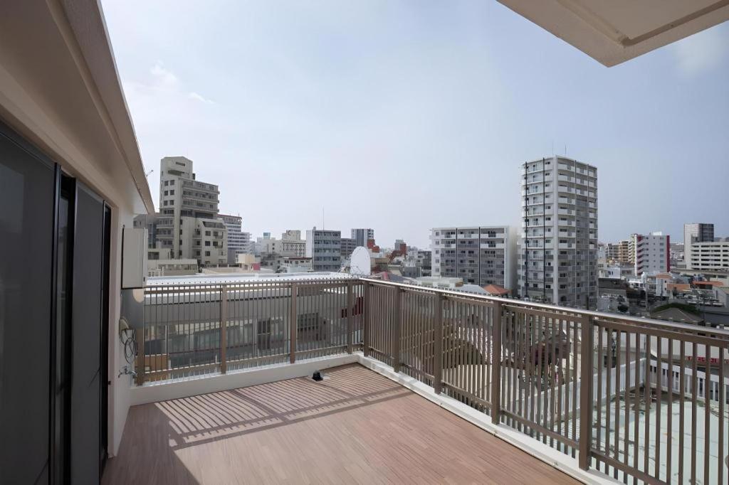 Condominio Makishi Naha Exterior foto
